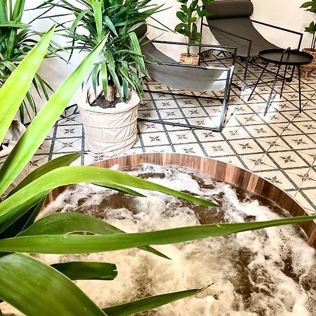 Thermal Apartmanok Raday 4 - Namaste Hajdúszoboszló 外观 照片
